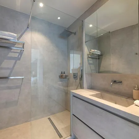 Apartment Downtown Splendor Vi