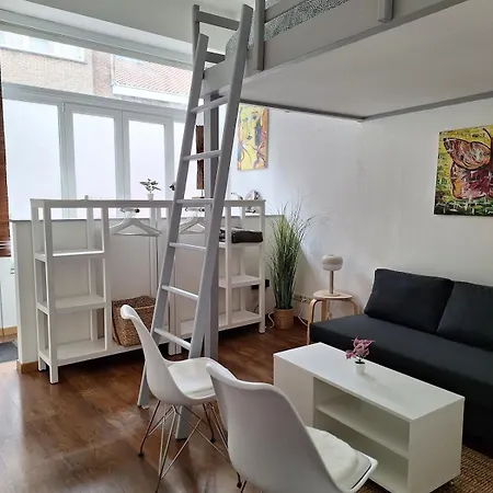 Alicia's Duplex European Quarter