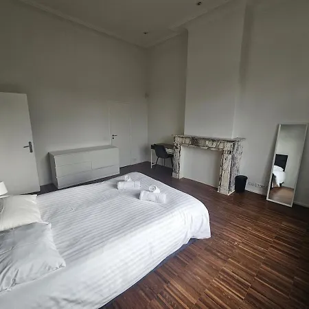 Villa Velvet House *