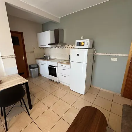 Hotel apartamentowy Bara Midi 3*