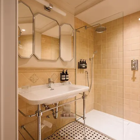 Fleur De Брюссель