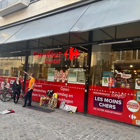 شقة Charming In - Walk Everywhere! *