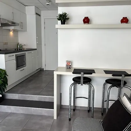 Apartamento Charming In - Walk Everywhere!