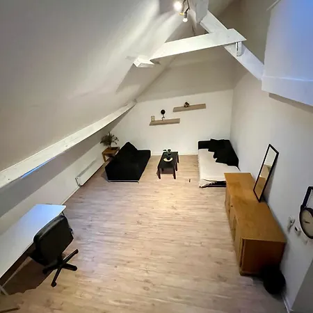 Lumineux Flat - Quartier Louise Apartman