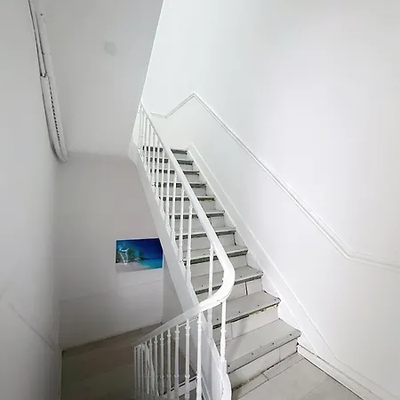 Confort Gare De L'ouest Apartment Brüssel