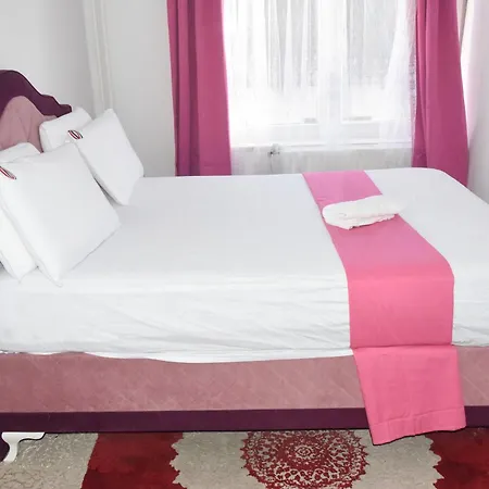 1 Confort Gare De L'ouest Apartment *