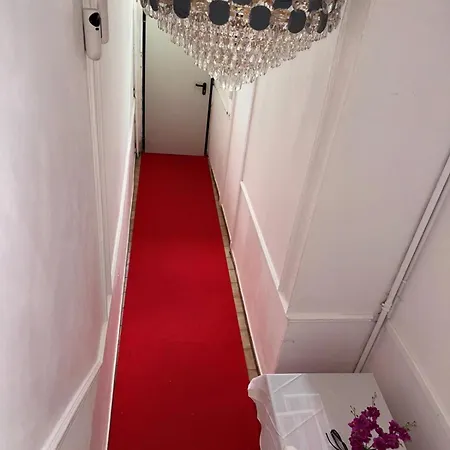 1 Confort Gare De L'ouest Apartment