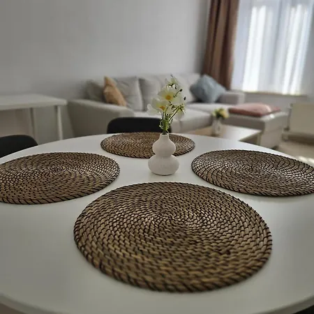 Apartment Proche Du Centre De 5 Personnes *