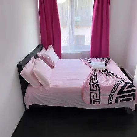 1 Confort Gare De L'ouest Apartment Brüssel