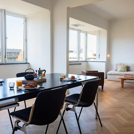 Eu Elegant Apartment