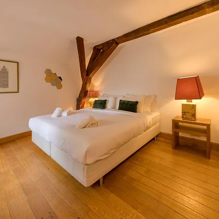 Chic Penthouse Grand-place 브뤼셀