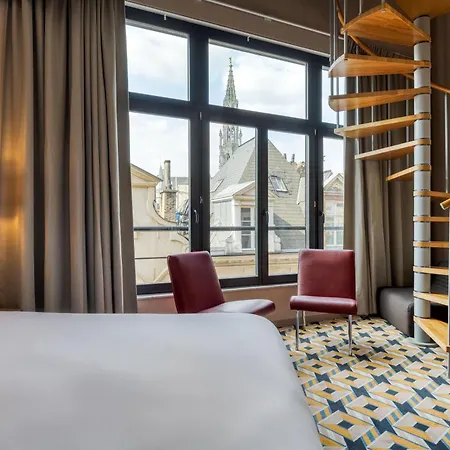 Alma Grand Place Szálloda 3*