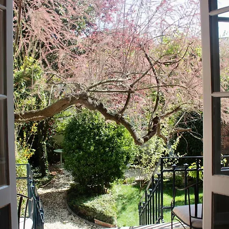 De Maitre De Vaughan Bed & Breakfast *