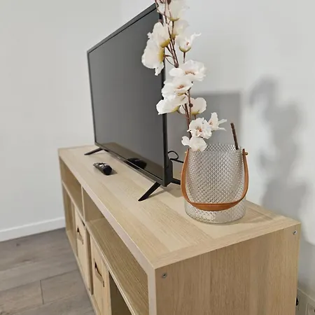 Apartman With Terrace 2 *