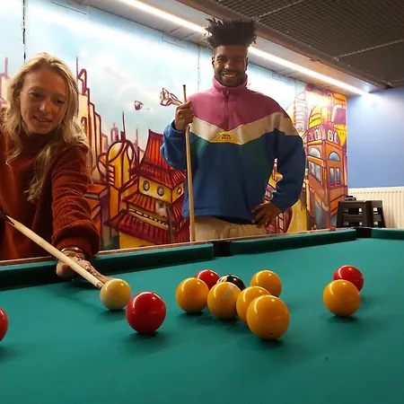 Sleep Well Youth Хостел Брюссель