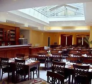 Hotel Belmont