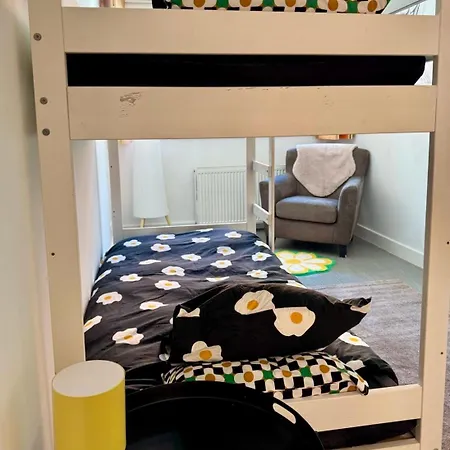 Downtown Spacious Design Loft * בריסל