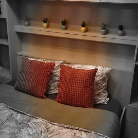 Cosy Jacqmain Lejlighed *