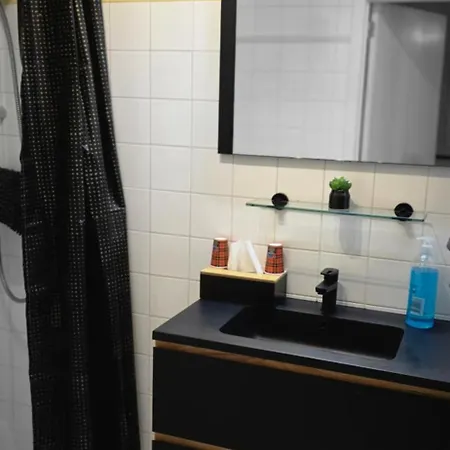 Cosy بروكسل