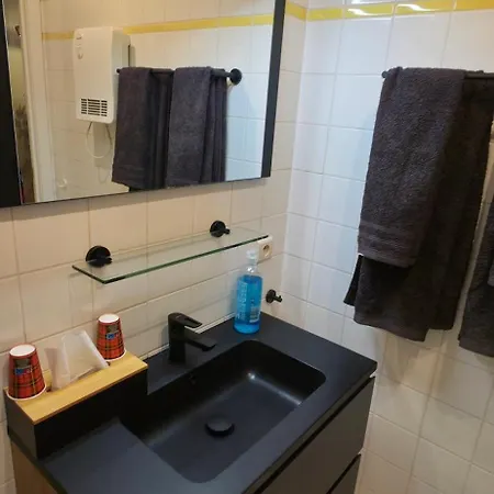 Cosy شقة بروكسل