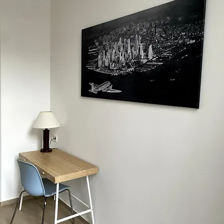 Fully Furnished And Modern Flat - Center *