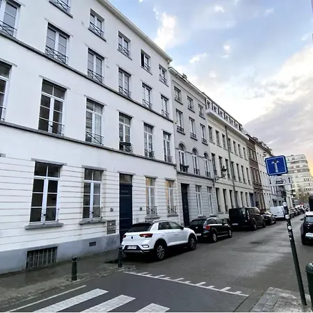 Fully Furnished And Modern Flat - Center * Brussels