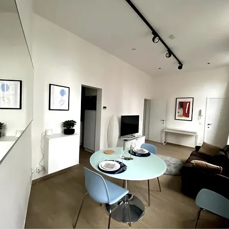 Fully Furnished And Modern Flat - Center Apartment Brussels