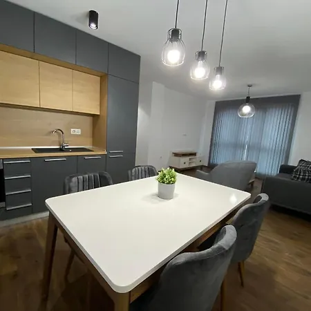 Merjay Garden Apartamento