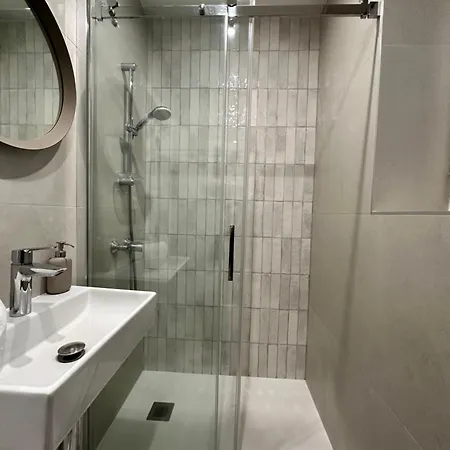 New Centre Apartman *