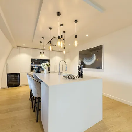 Triplex Penthouse In Centre *