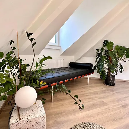 Apartment Modern Loft Near Eu Institutions