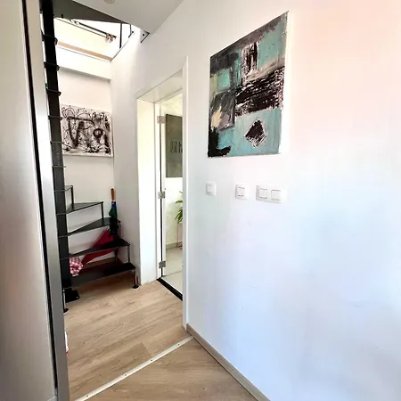 Modern Loft Near Eu Institutions * 布鲁塞尔
