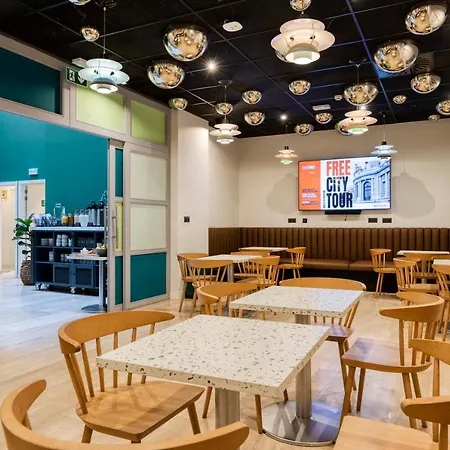 酒店 Catalonia Grand Place