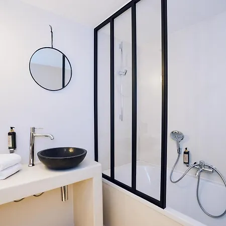 Hotel Latroupe Jardin Secret Saint-Gilles