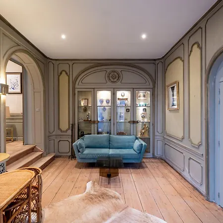 Du Sablon Apartment *