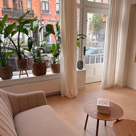 Spacious With Private Bathroom