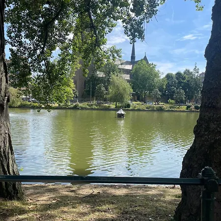 Le Flagey Green Place Apartment *