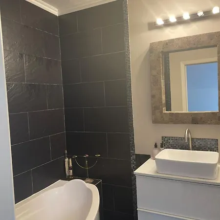 Apartament Le Flagey Place *