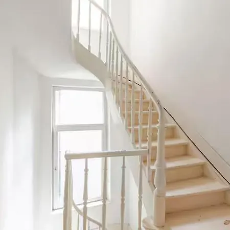 Elegant In Chatelain Ixelles * Брюссель