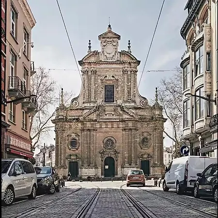 Апартаменты Elegant In Chatelain Ixelles Брюссель