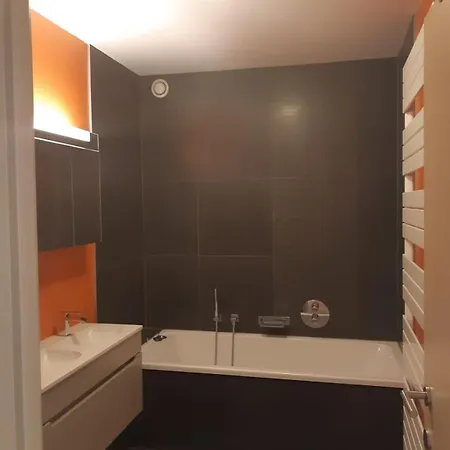 Spacieux Confort - 5 Pers Apartment