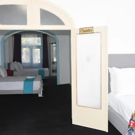 Confort Garé De L'ouest