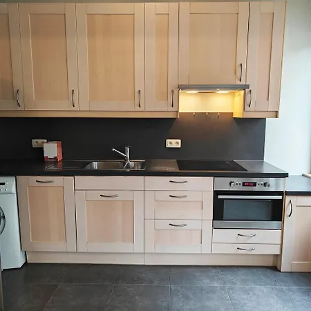 Splendid 2 Bedroom In Etterbeek Lägenhet *
