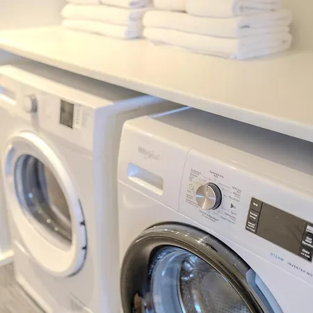 The Parliament Flats