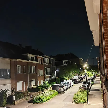 Cosy 2 Bedroom With Private Garden Appartement *