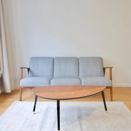 Very & Large Studio-plasky Apartment Brussels