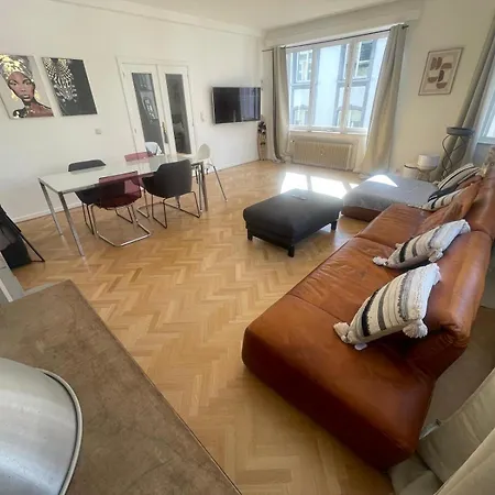 Place Stephanie - Avenue Louise - Centre *