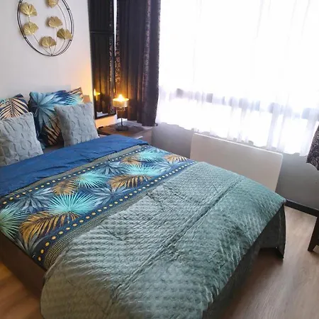 Cosy Louise Apartment *