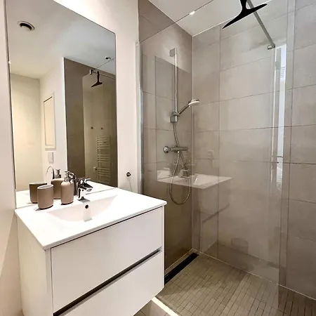 Cozy 2 Min From Grand Place Apartamento