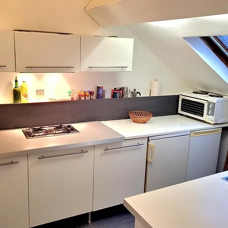 Cosy Flat, Location * Brüksel